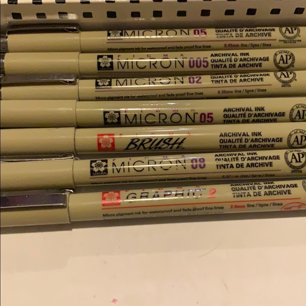 Micron Fine Tip and Brush Tip Markers